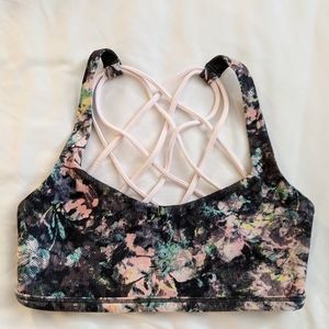 Lululemon Free to be bra wild light support